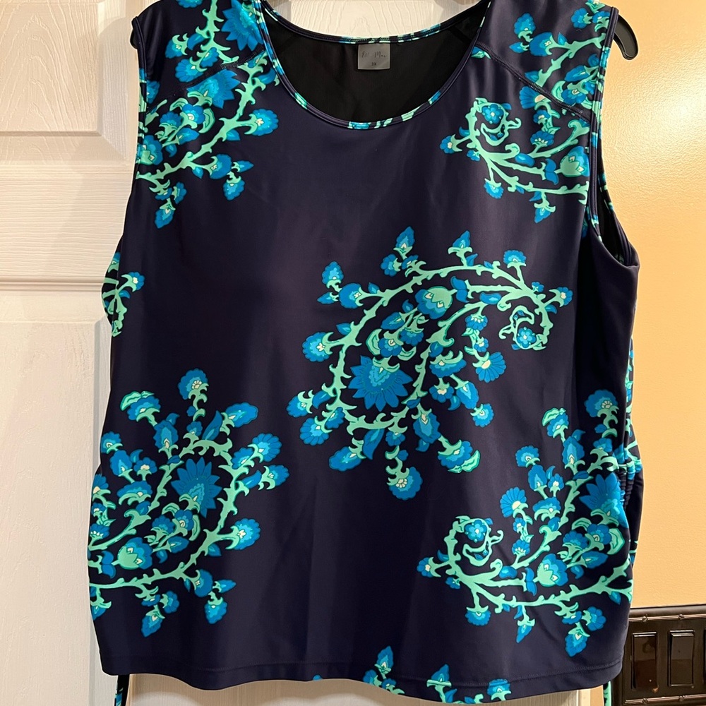 Size 3X Ella Mae swim top